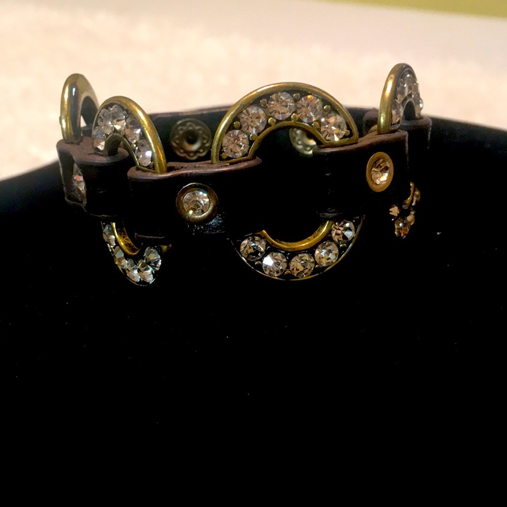 Guang Tong Vintage Leather & Rhinestones Bracelet